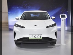 S - 01 Midium EV SUV Vehículo eléctrico de nueva energía 4670 X 1900 X 1613MM 445KM